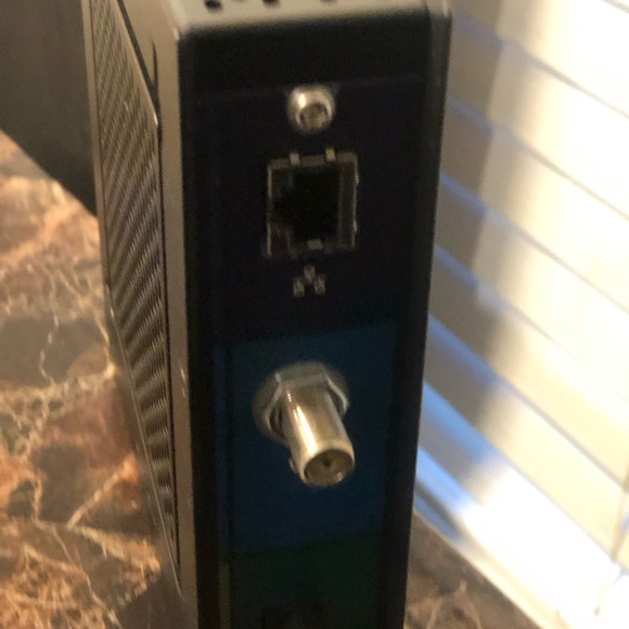 Motorola SURFboard SB6120, DOCSIS 3.0 Cable Modem - Picture 7 of 14